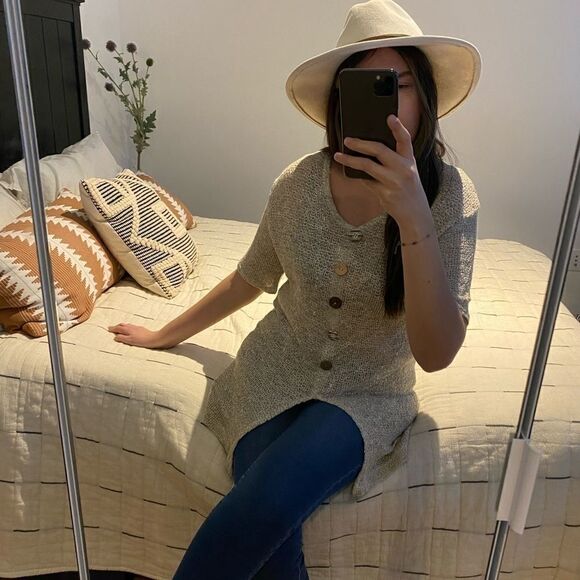 VTG 90s Open Knit Short Sleeve Mix Matched Buttons - Picture 9 of 9